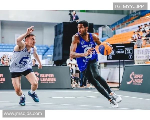 赛后分析:上海篮球队与重庆篮球队在比赛中的战术意识与执行力探讨 赛后分析:上海篮球队与重庆篮球队在比赛中的战术意识与执行力探讨