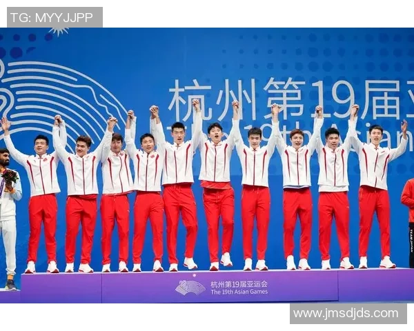 重庆羽毛球队在亚运会上的逆袭之路展现拼搏精神与团队力量 重庆羽毛球队在亚运会上的逆袭之路展现拼搏精神与团队力量